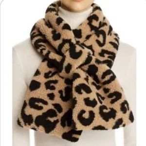 NWT‎ APPARIS LEOPARD PRINTED SCARF